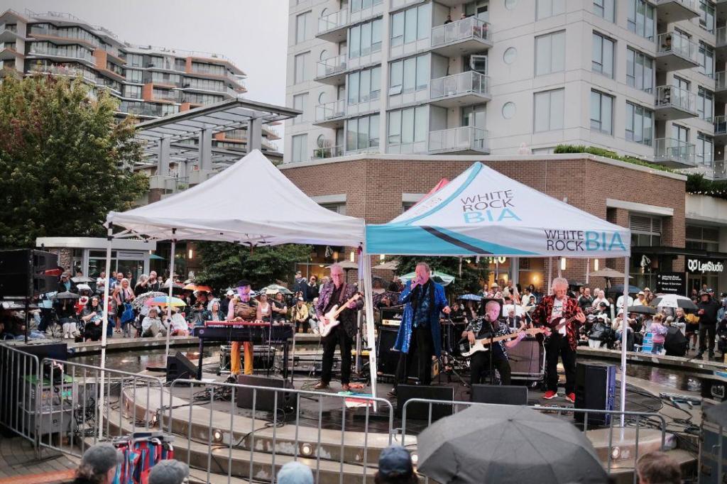 Doug and the Slugs perform uptown in White Rock