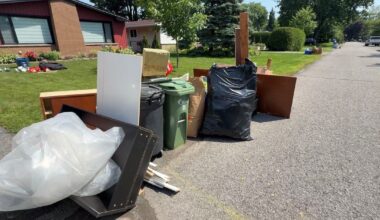 City of Ottawa holding special garbage collection days for homes impacted by flooding. Here’s what you need to know - CTV News