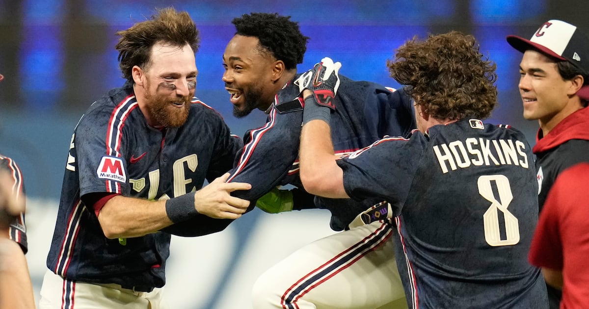 Khalil Watson’s RBI single in 10th gives Cleveland Guardians win over Chicago White Sox