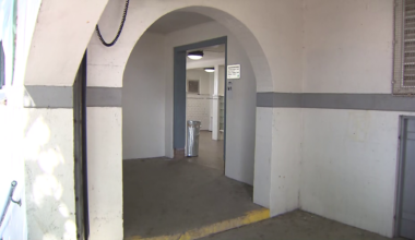 Man charged following English Bay bathroom attack: VPD
