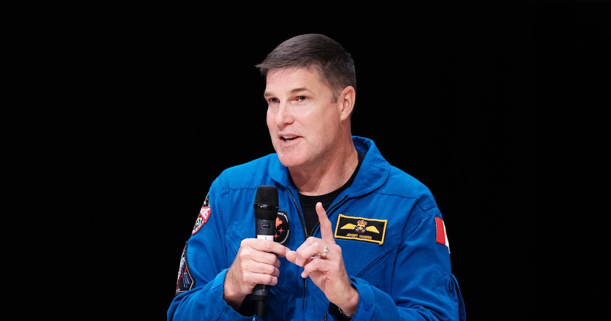 Jeremy Hansen: Astronaut leaving Canadian Space Agency