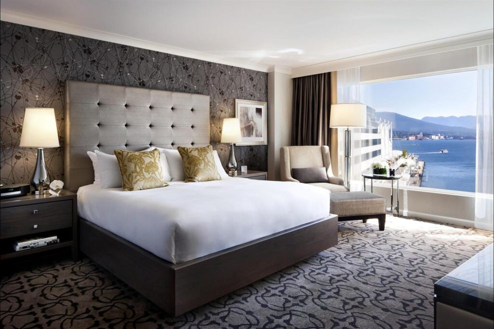 Fairmont Gold View Room