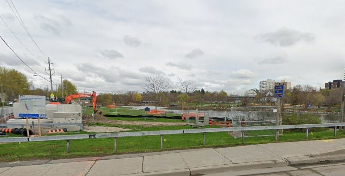 sewer construction in mississauga forces some closures near the lakeshore.