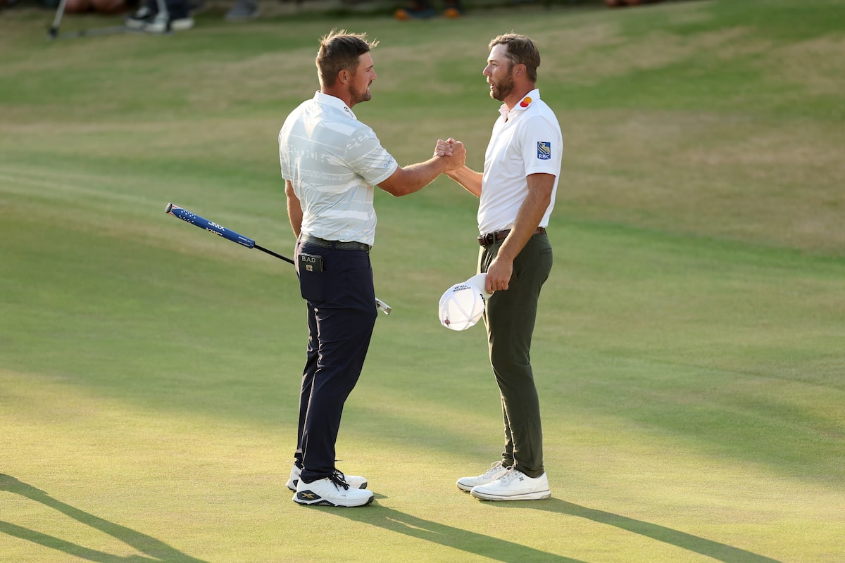 Sam Burns takes the lead in a British Open he planned to miss
