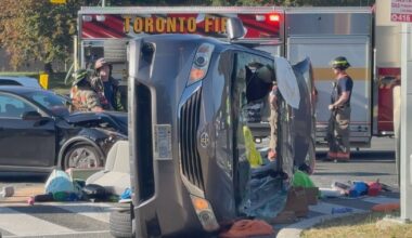 North York collision: 7 in hospital