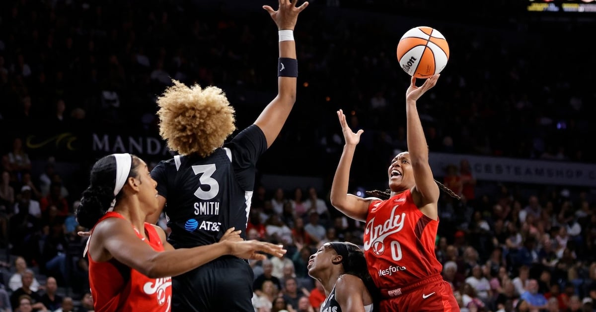 Kelsey Mitchell, Caitlin Clark lead Indiana Fever to win over A'ja Wilson and Las Vegas Aces