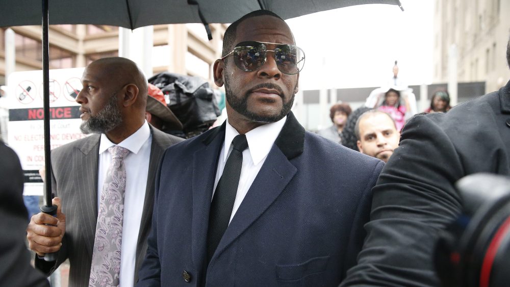 R. Kelly Formally Asks Trump to Commute 30-Year Sentence