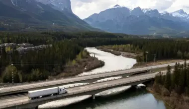 Tackling Canadian bridge worries the priority of one UCalgary professor