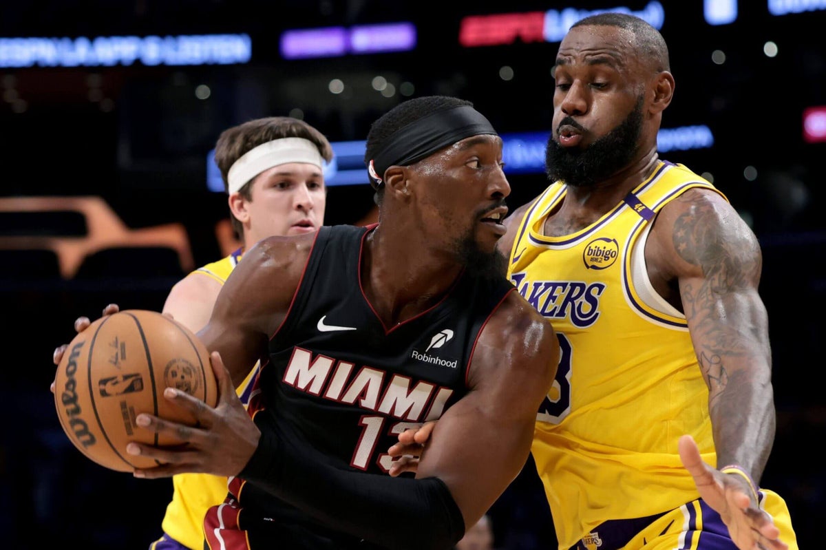 Heat say link for LeBron James introductory presser was a mistake