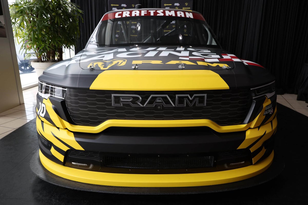 Dodge could return to NASCAR’s Cup Series as soon as 2027: Sources