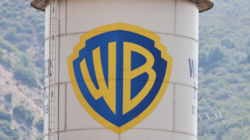Add "Paramount investors" to the groups of people suing over Warner Bros. sale