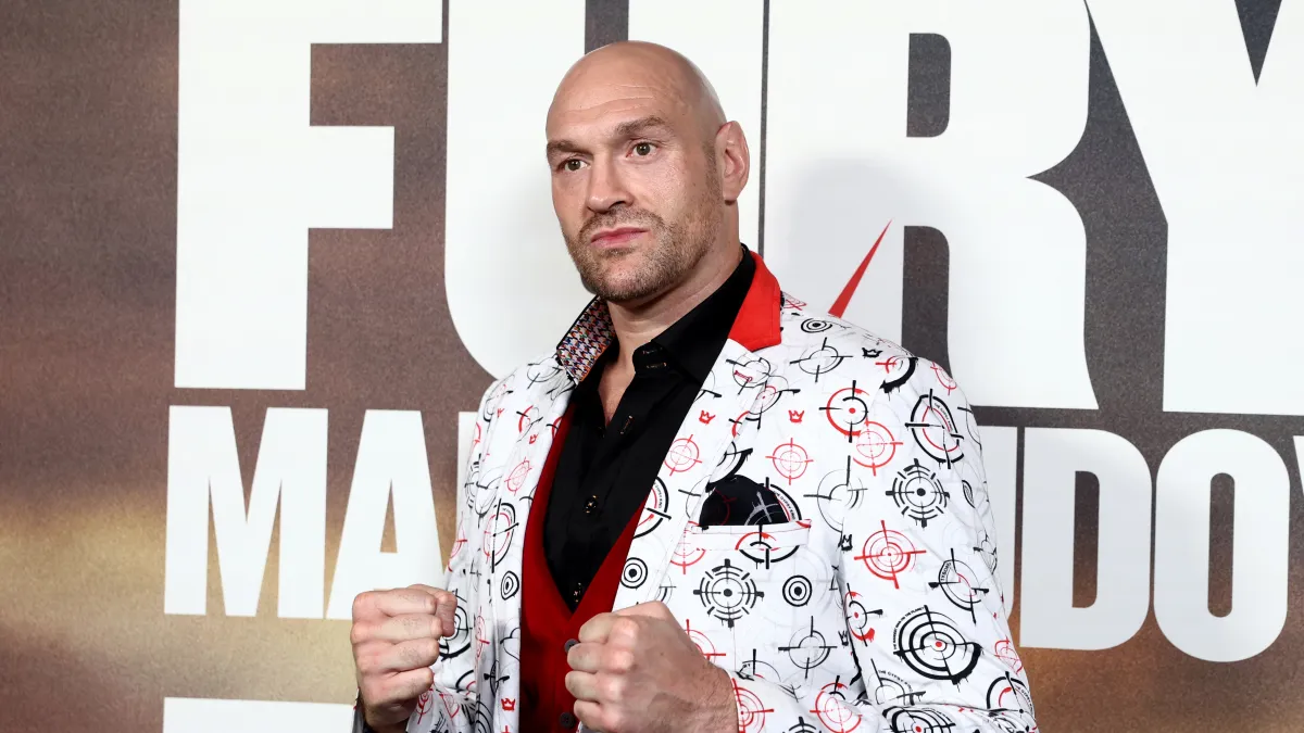 Tyson Fury vs. Mariusz Wach predictions: Who wins, key matchup factors, and 2026 boxing fight preview image