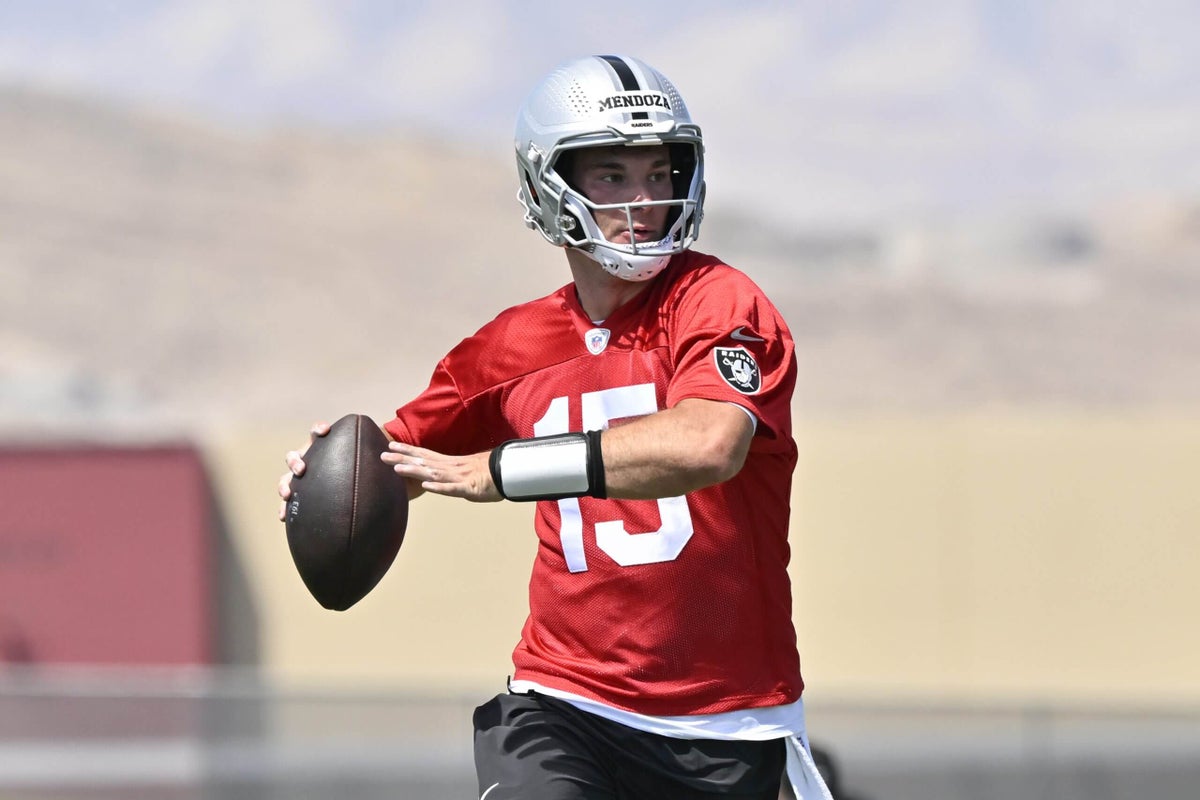 Raiders QB Fernando Mendoza, the No. 1 NFL Draft pick, signs rookie contract