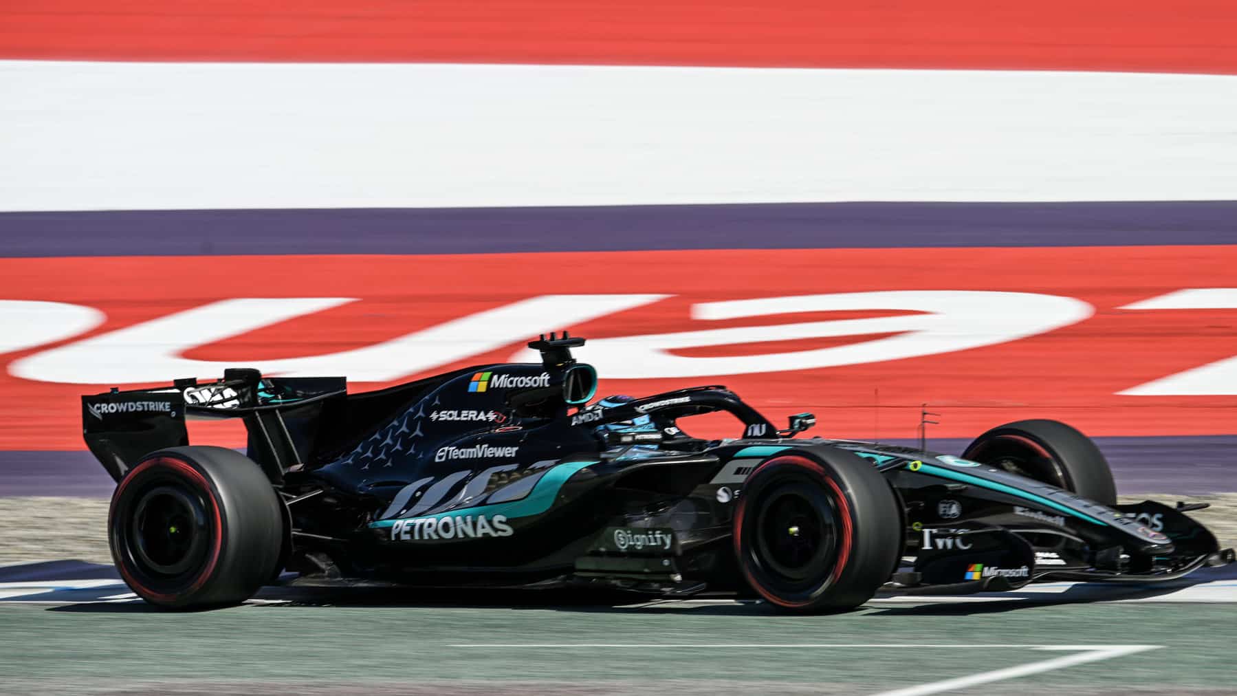 MPH: Finding a way round F1 rules doesn't mean Mercedes is cheating, whatever fans think