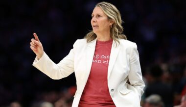 Lynx coach Cheryl Reeve sets WNBA regular-season wins record