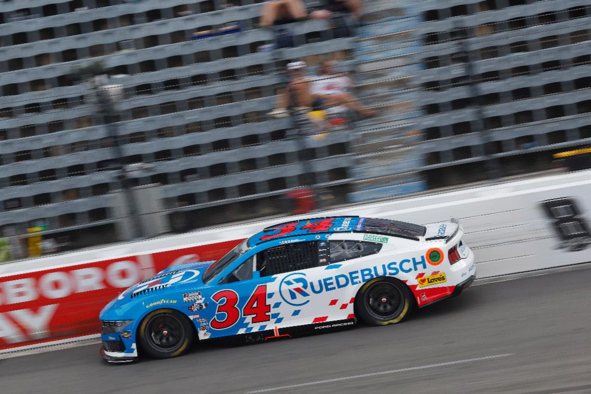 Credit: Front Row Motorsports/Ford Racing Photo