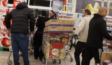 The next financial crisis may start in your shopping cart