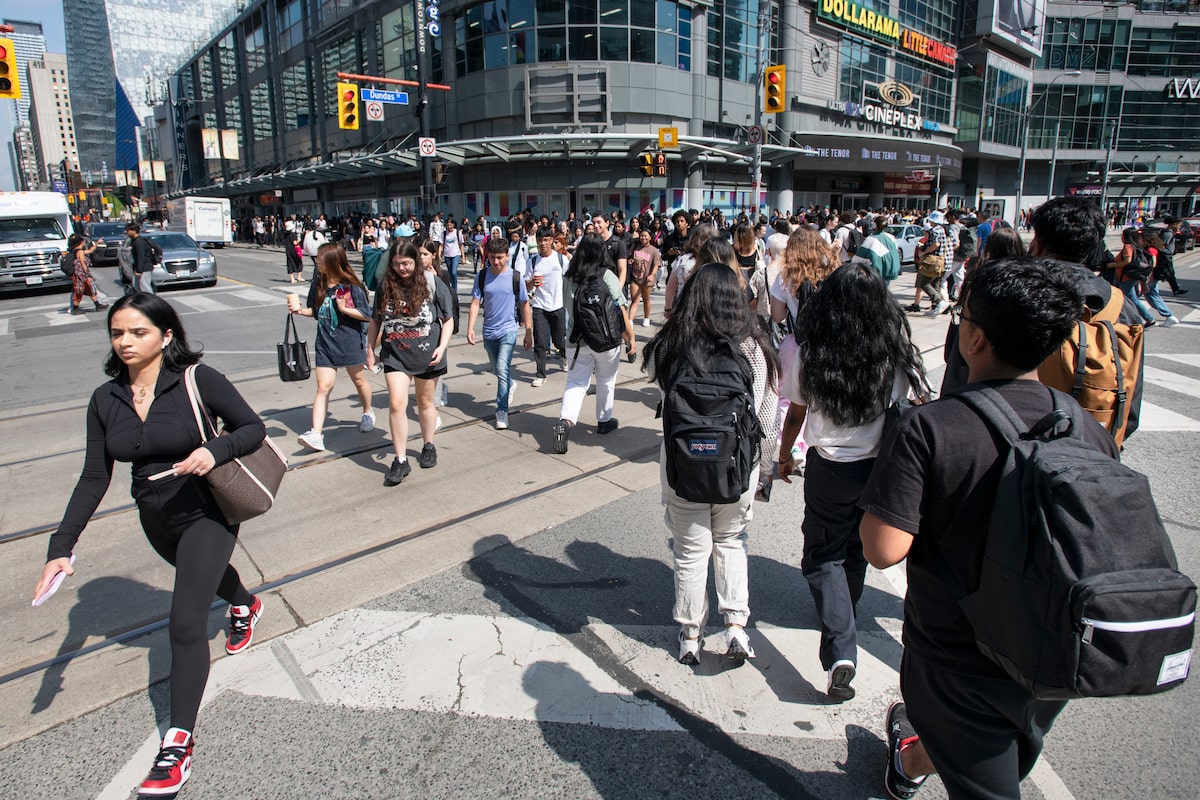 Toronto’s population whiplash leaves it at the bottom of the pack among Canadian and U.S. cities