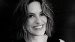 Mariska Hartigay will host the 78th Emmy Awards