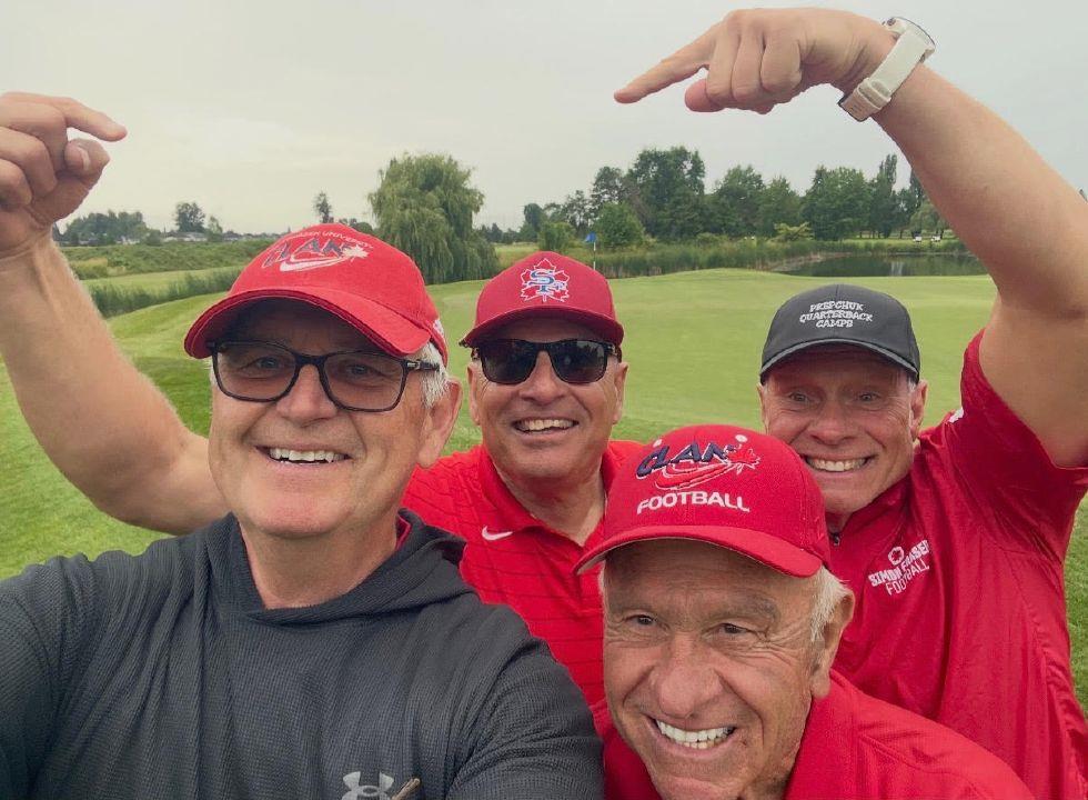 White Rock resident, former BC Lion wins $10K hole in one at alumni tourney