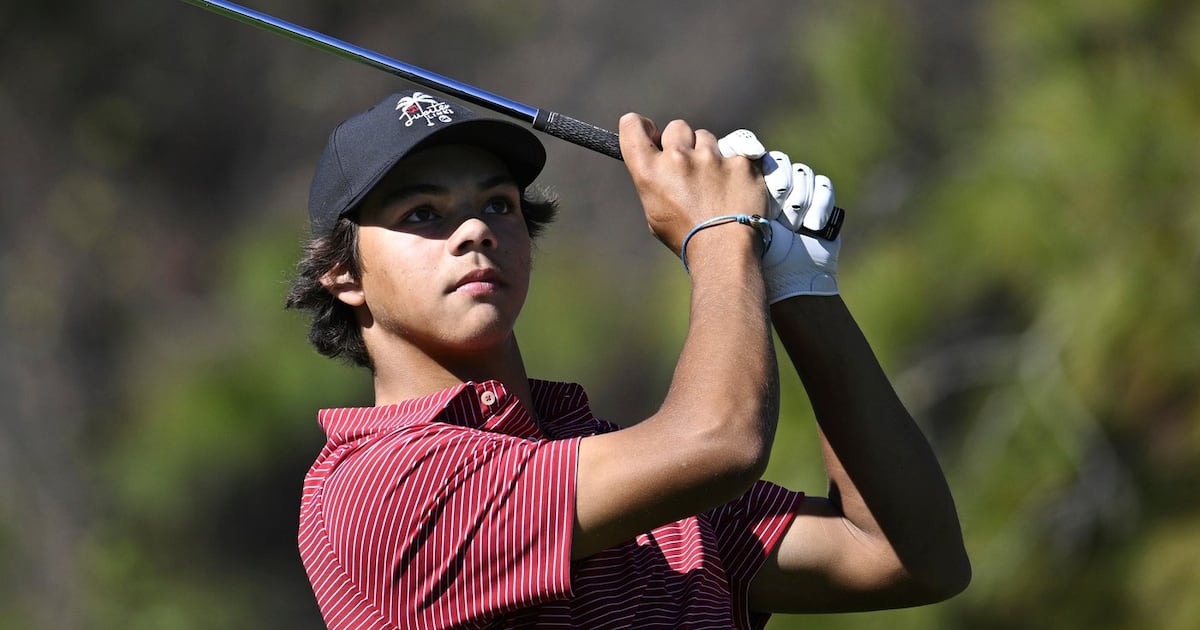 Charlie Woods, Tiger’s son, fails to advance to U.S. Junior Amateur match play after being bothered by camera - CTV News