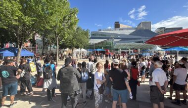 Edmonton International Street Performers Festival kicks off for 42nd year