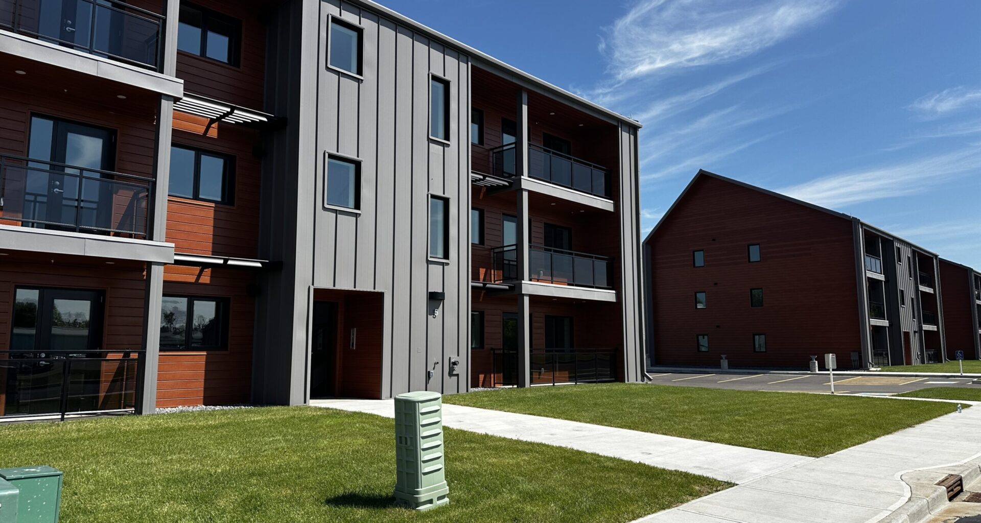 Military net-zero-emission-ready apartments unveiled in Edmonton Garrison