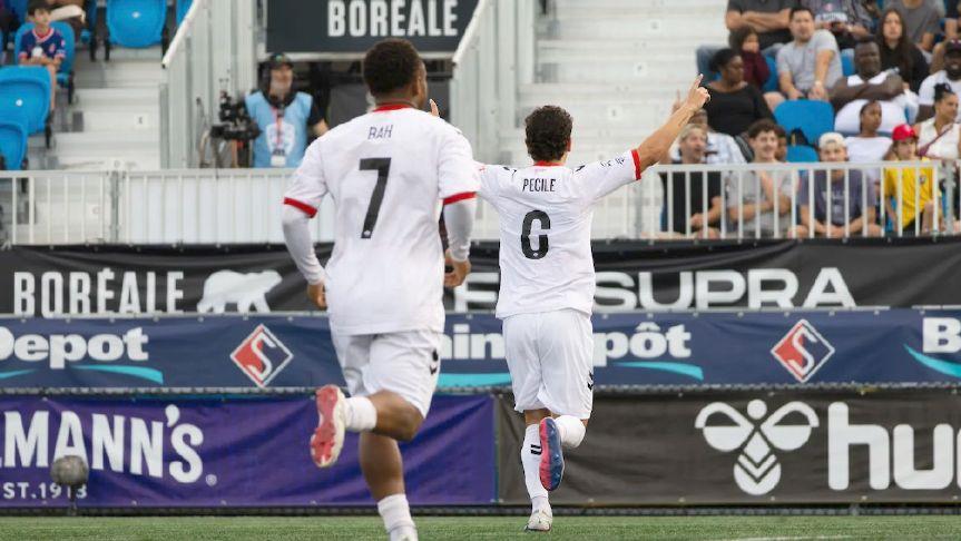 Vancouver FC dismantle Supra | Abbotsford News