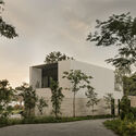 © Luis Garvan Casa Co / Aagnes studio + JDEstudio - Image 2 of 28