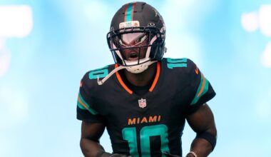 Tyreek Hill Runs in New Video Amid Knee Injury Rehab, NFL Free Agency Buzz