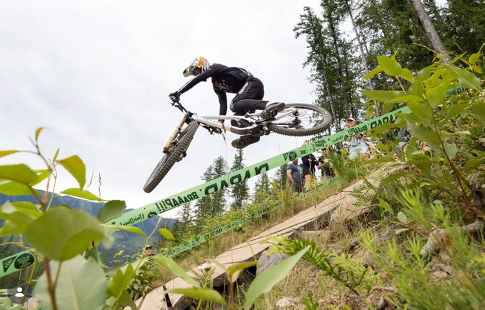 Gabriel Neron and Lauren Rosser win at Kicking Horse as Dunbar Summer Series rolls on