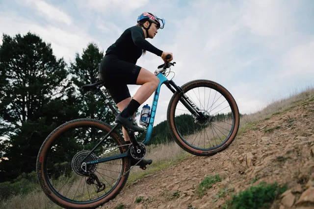 Kate Courtney Allied BC40 riding