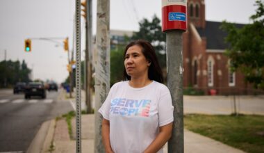 Immigrant volunteers provide a safety net to help newcomers navigate life in Canada