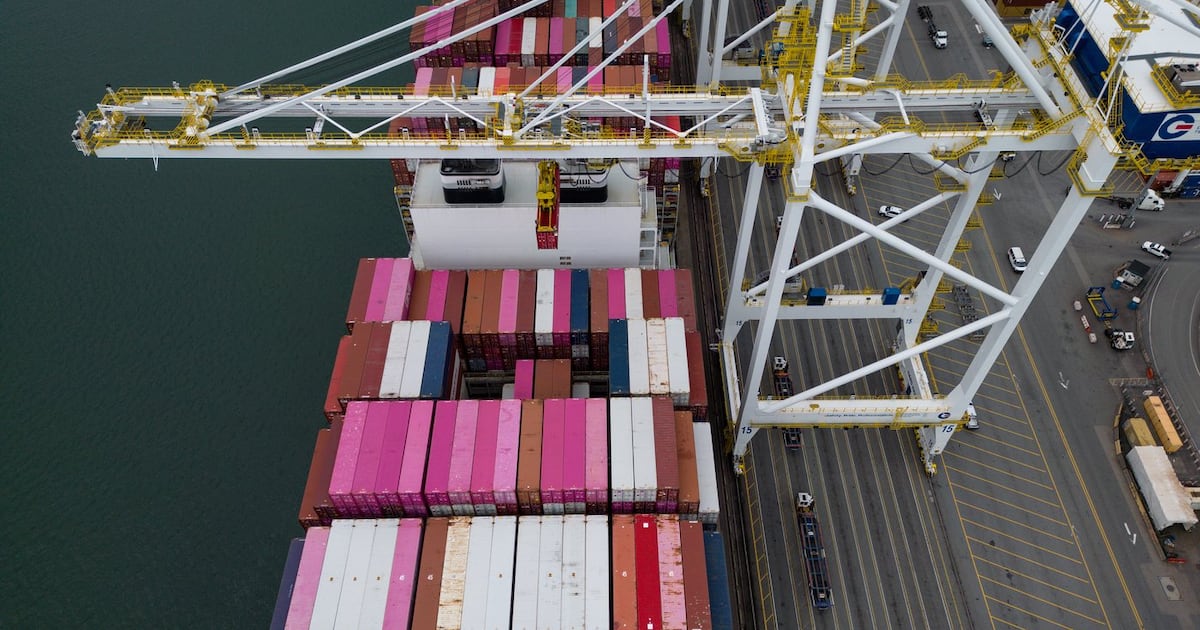 StatCan: Economy grew 0.3% in May