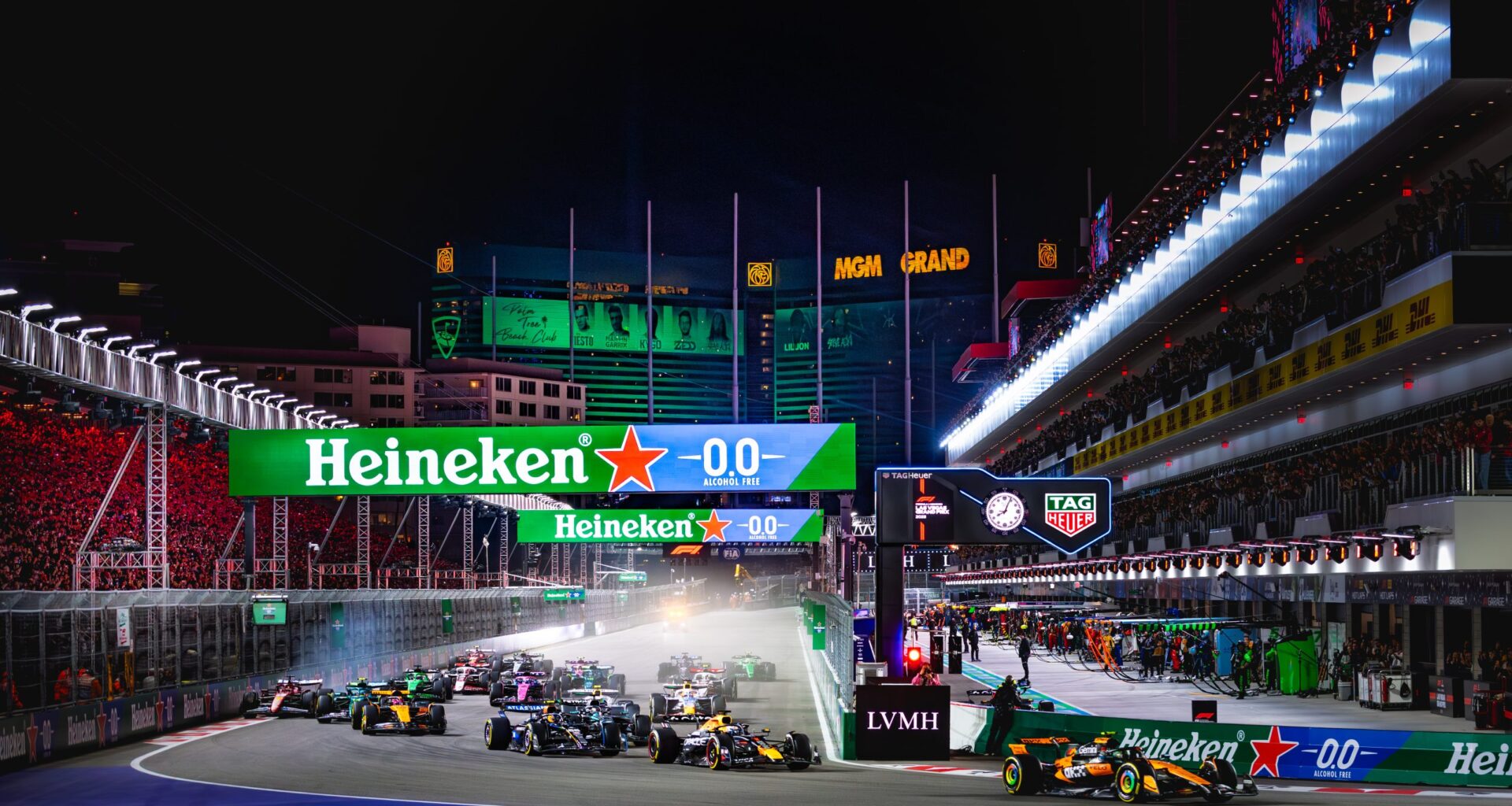 Las Vegas Grand Prix Launches Single-Day Tickets for 2026 Formula 1 Race Weekend - Speedway Digest