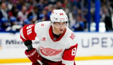 Patrick Kane, Vladimir Tarasenko remain available on UFA market