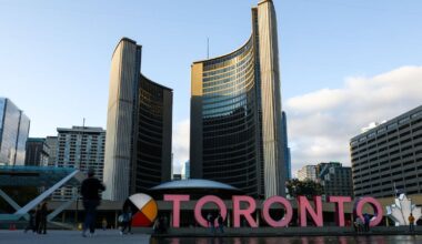 AI data centres: Mississauga approves pause, Toronto residents seek moratorium