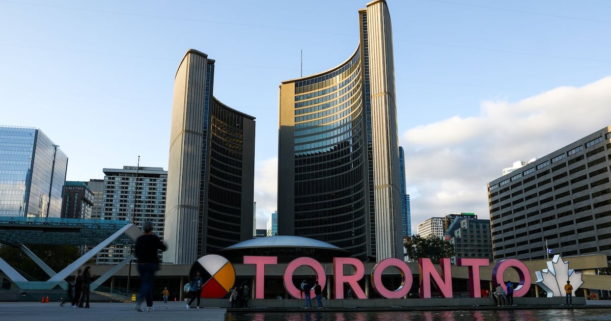 AI data centres: Mississauga approves pause, Toronto residents seek moratorium