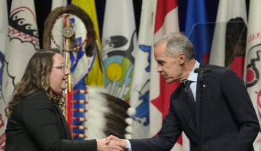 First Nations chiefs to debate major projects, changes in Ottawa