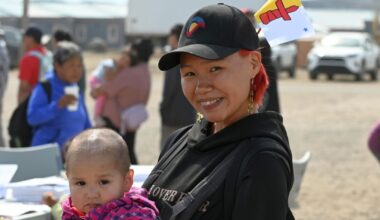 Iqaluit turns out for Nunavut Day celebrations by the hundreds
