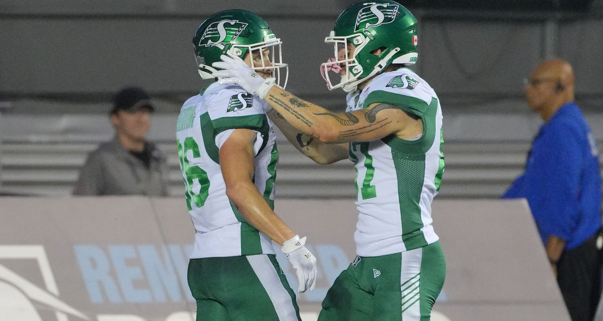 Mathew Sexton's return TD lifts Roughriders past REDBLACKS