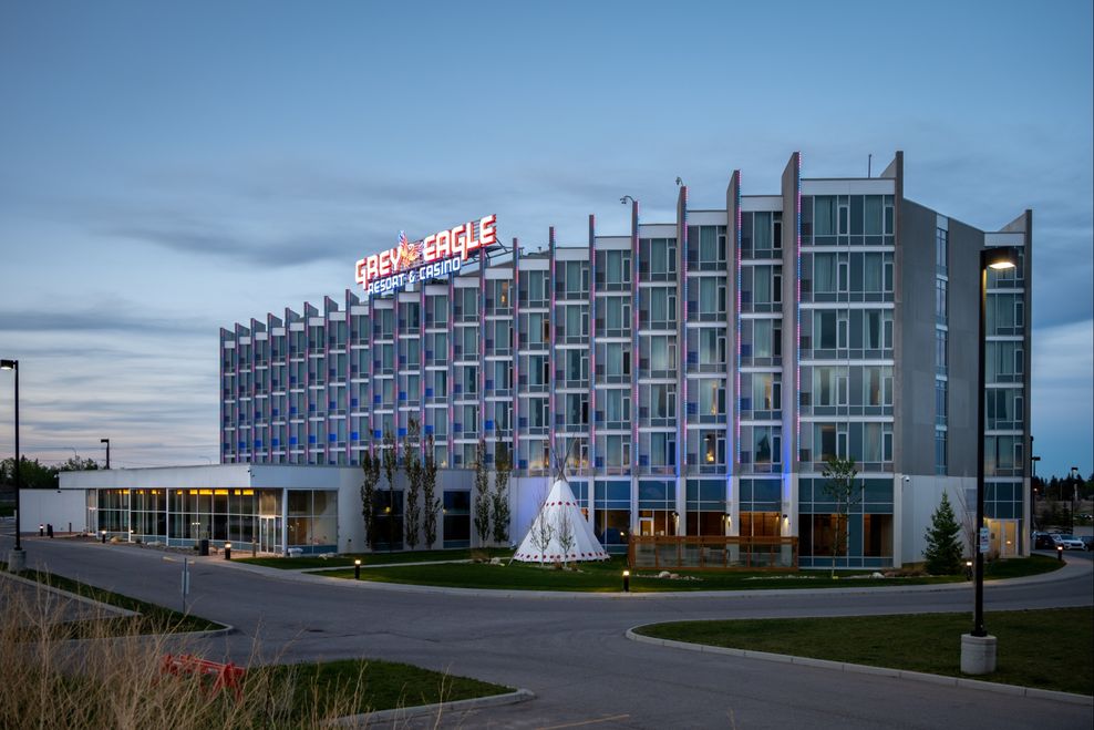 grey eagle resort