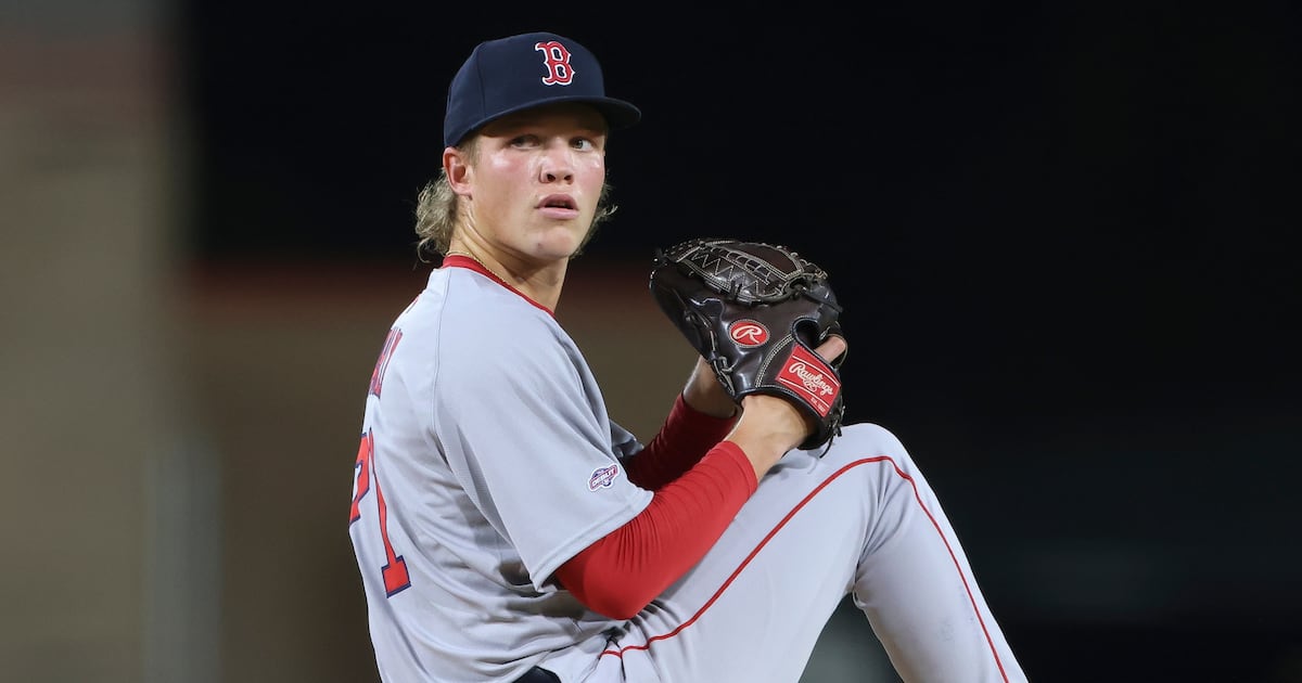 Boston Red Sox trade LHP Connelly Early to Nationals for OF Curtis Mead