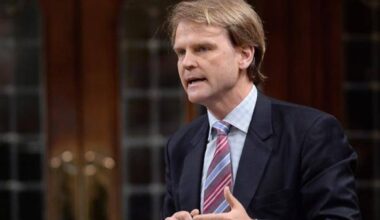 Former immigration minister Chris Alexander mulls Toronto mayoral bid
