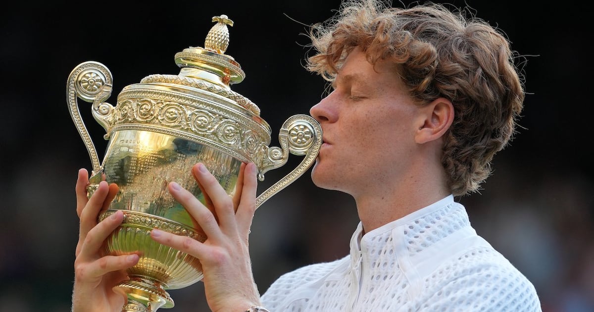 Wimbledon rides a rain-free fortnight to record-high attendance