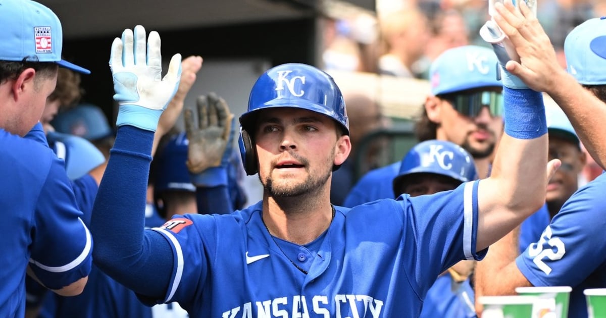 Michael Massey's 2-run, 2-out homer in 8th helps Royals beat Tigers 5-4 for 2nd straight win