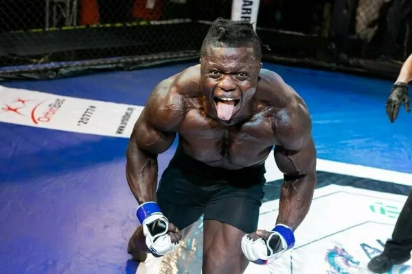 Nigerian ‘Hulk’ Adediran calls out Joshua