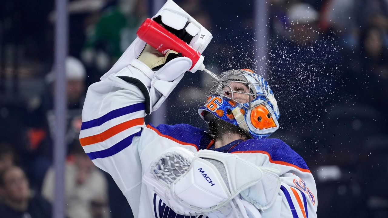 Former Maple Leafs, Oilers goalie Jack Campbell 'walking away' from hockey