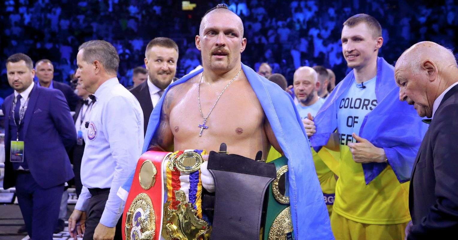 Oleksandr Usyk explains exactly why he vacated his heavyweight world titles