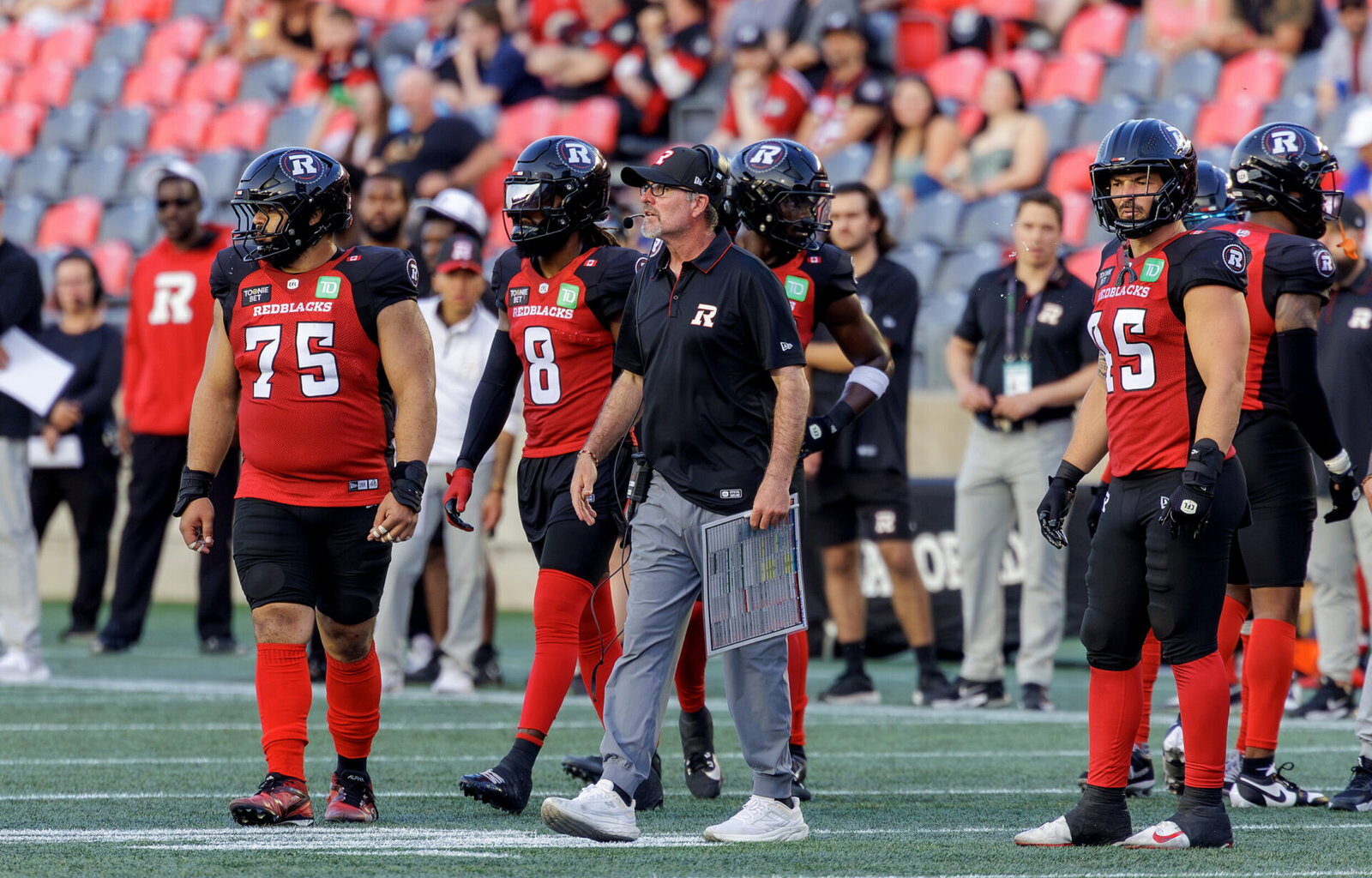 Ryan Dinwiddie: Ottawa Redblacks 'fighting our ass off for our jobs'